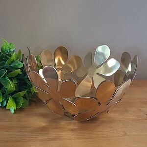 FLORAL DESIGN Gold Brass Tone Metal Decorative Bowl